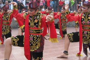 69 Animasi Bergerak Tari Tradisional Indonesia  Cikimm com