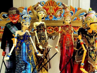 Mengenal Kesenian Wayang Golek Dari Jawa Barat