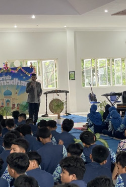 SMP Namira Tekankan Hati Bersih dan Amal Terbaik saat Ramadhan