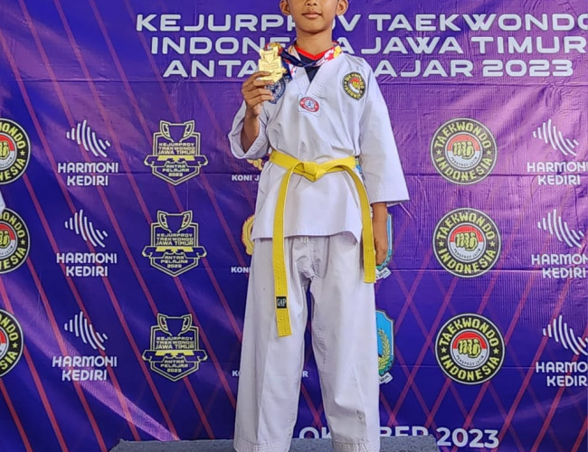 Atlet SDN Sukabumi 2 Kota Probolinggo Raih Juara 1 Kejurprov Taekwondo