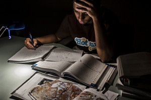 Belajar Larut Malam Coba Ikuti Tips Ini