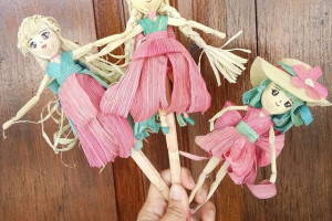 Cara Membuat Boneka Dari Kulit Jagung Bernilai Jual